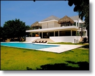 luxury oceanfront villa for sale in Sosua with 4 bedrooms and sauna, close to beach